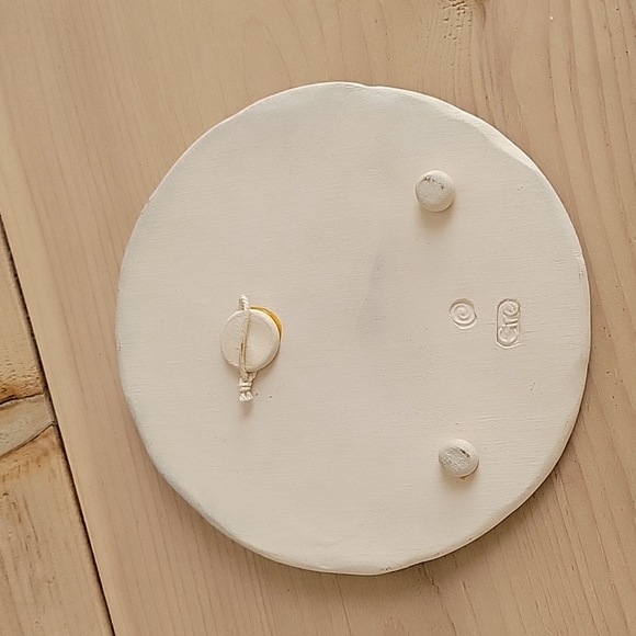 Cire Pottery Wall Decor Mountain Scene - Picture 3 of 4